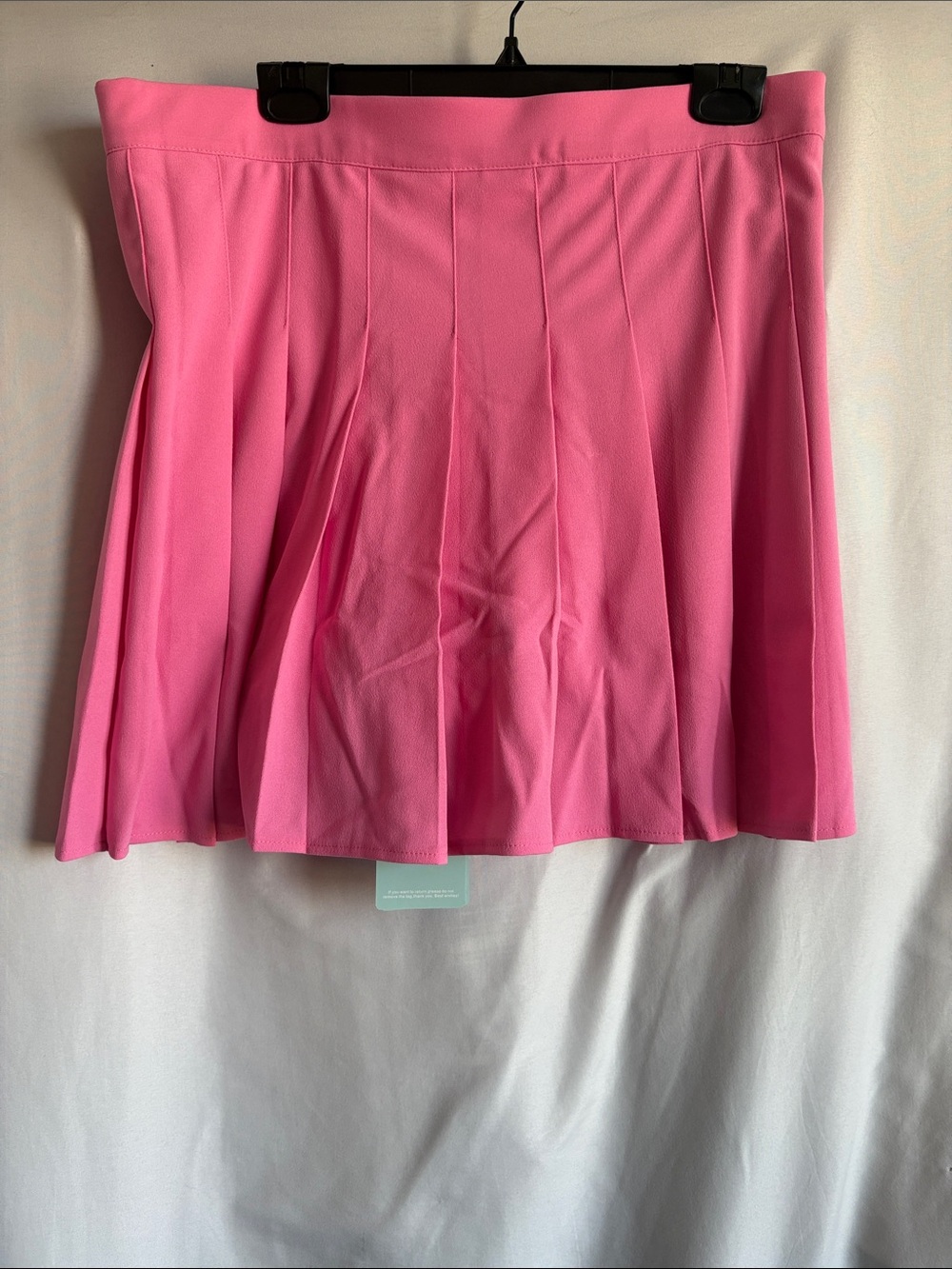 Women's Pleated Skort in Bright Pink